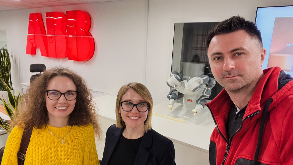 GoToUgreen's tweet photo. We were delighted to visit #ABB E-mobility office where the GO TO-U OS was integrated. Our Advanced Reservation Technology enables ABB to better use the charging infrastructure and enhance customer satisfaction. GO Green! GO TO-U!

#gotougreen 
#evcharging https://t.co/Y4TfmntMVj