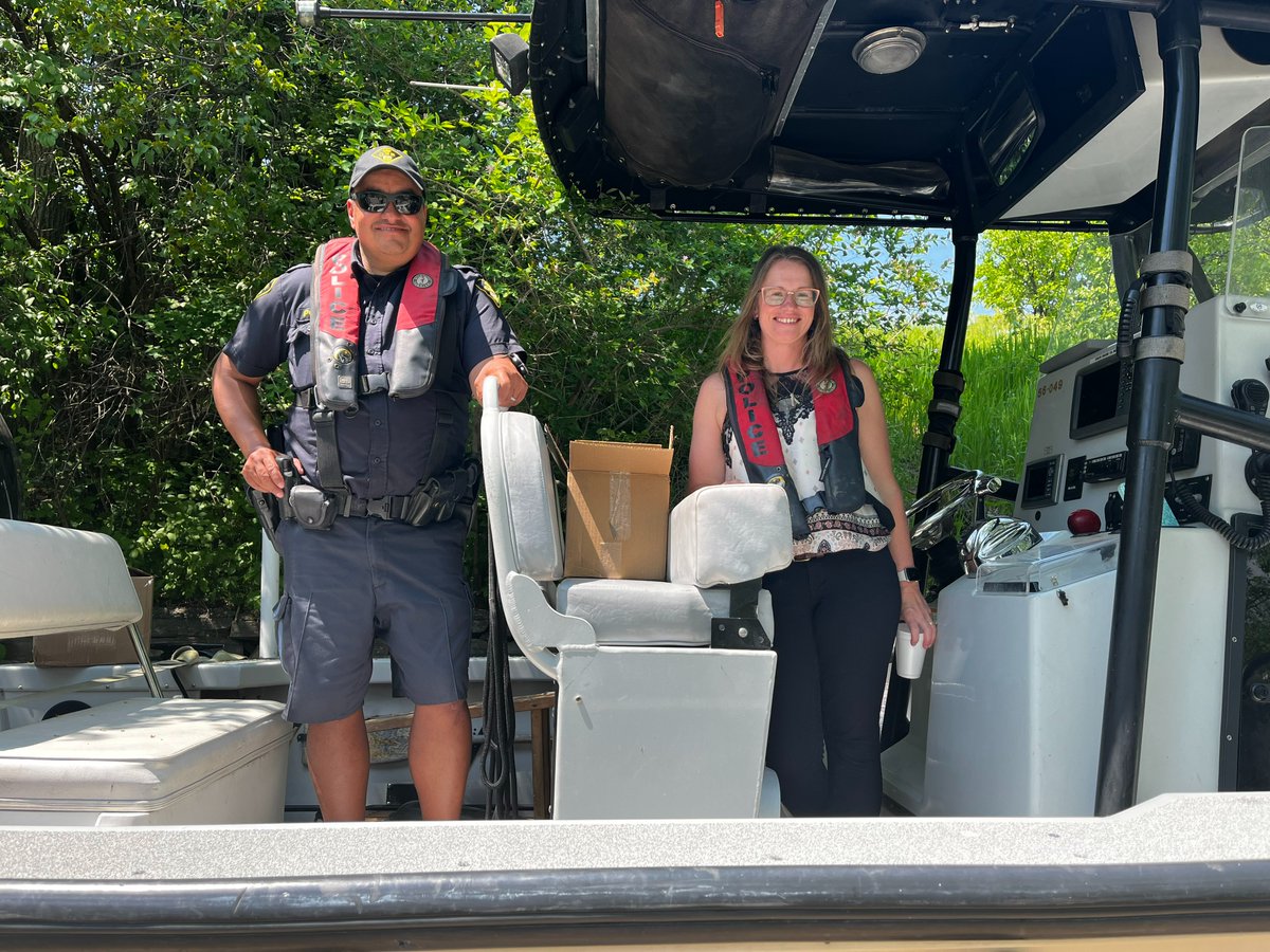 @PtboCounty #OPP were happy to spend time with members of the @PtboPolice sharing the message of #MarineSafety at the @PtboWaterFest May 30&31st. A great Turnout at an event coordinated by @ptbogreenup. 
#PtboOPP ^dg