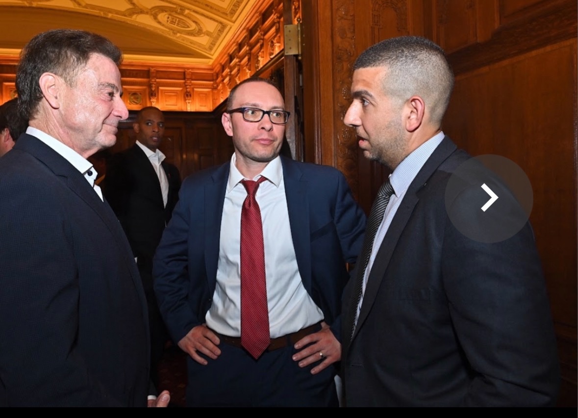 The Professor of Hoops having a discussion with the Professors of NIL <a href="/VinnieMac484/">Vin Ochani</a> <a href="/KramerESQ/">JMK</a> #SJUBB