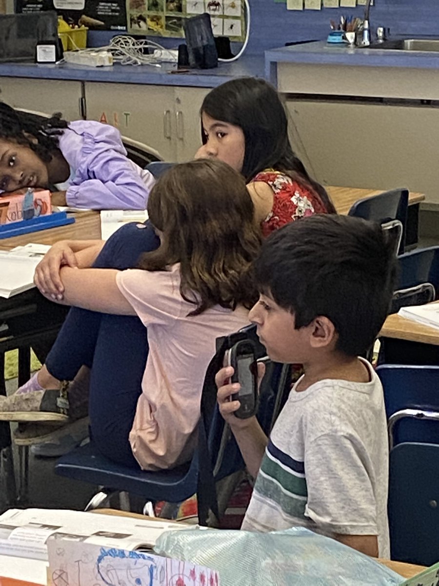 Sometimes the best moments in a classroom are not planned at all ❤️ After our <a href="/Amplify/">Amplify</a> CKLA read aloud on immigration, students shared their own stories.  <a href="/GlebeAPS/">Glebe Elementary APS</a> @APS_ESOL