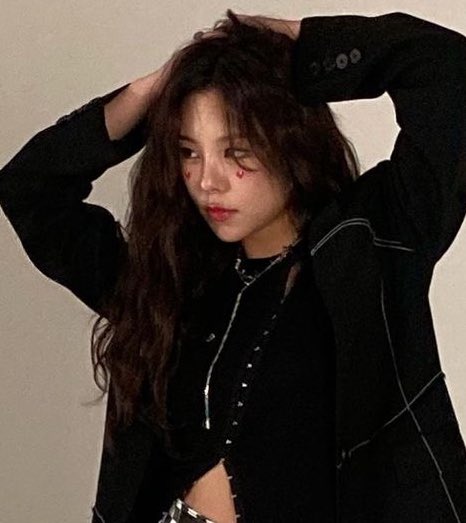 WHEEKOO's tweet photo. https://t.co/KfoQzXJp4Z