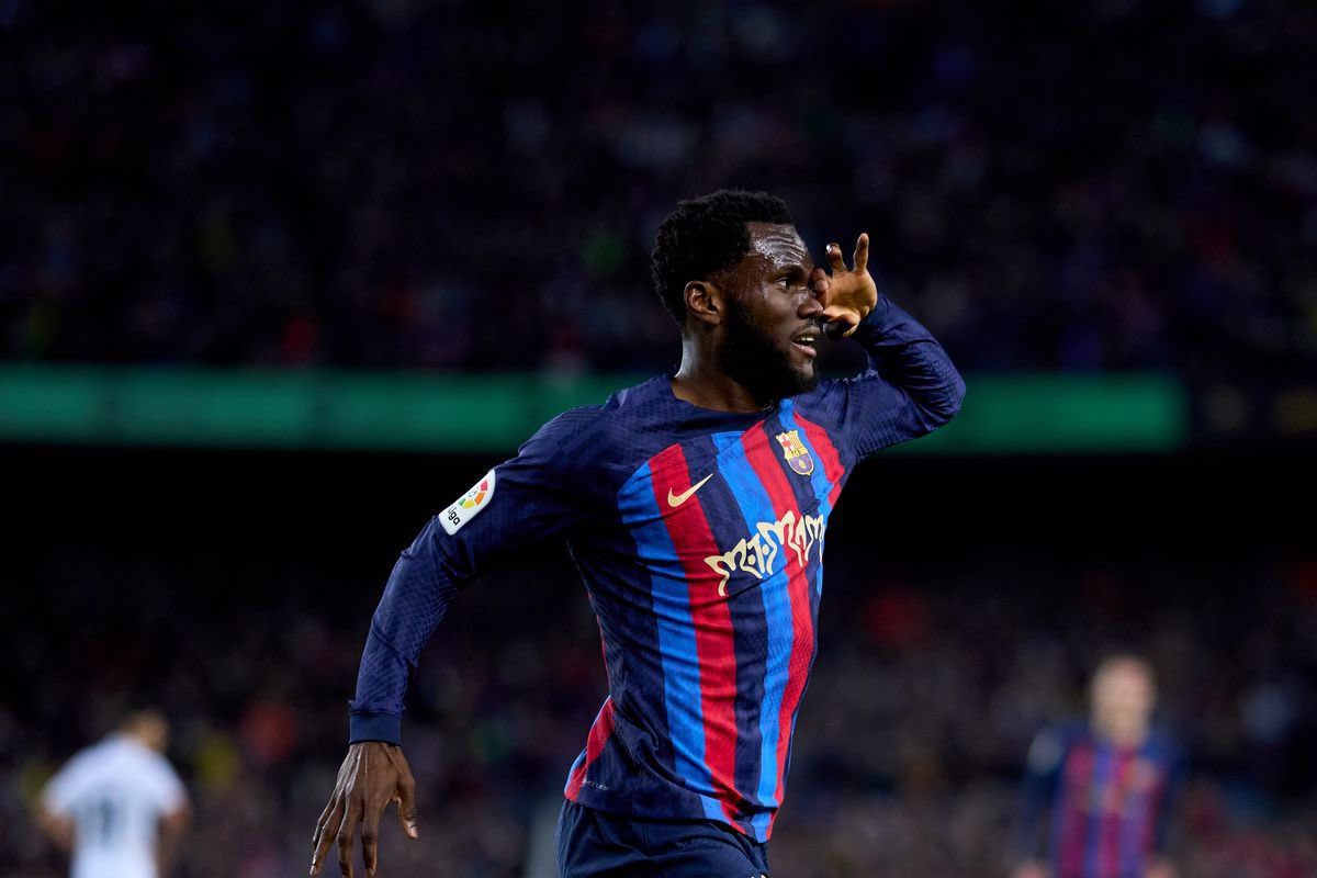 barcacentre's tweet photo. 🚨 Barcelona are rubbing their hands with the knowledge they could very well get €30m for Kessié, who knows that his departure will be a REALITY. The midfielder prefers a move to Inter Milan. @fansjavimiguel https://t.co/66aPexHt5O