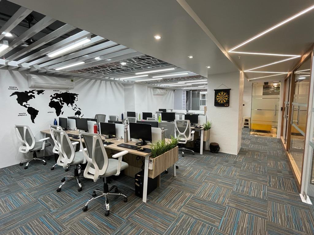 MaxcodeIT's tweet photo. Glimpses of a Special Moment! 🌸

Recently a Mumbai-based production house ‘IDREAMZ PRODUCTIONS’ approached Maxcode IT Solutions Pvt. Ltd. to get an opportunity to shoot their documentary movie at our workplace because of our captivating and pleasing interior design.

#interior https://t.co/5uYdO25sVJ