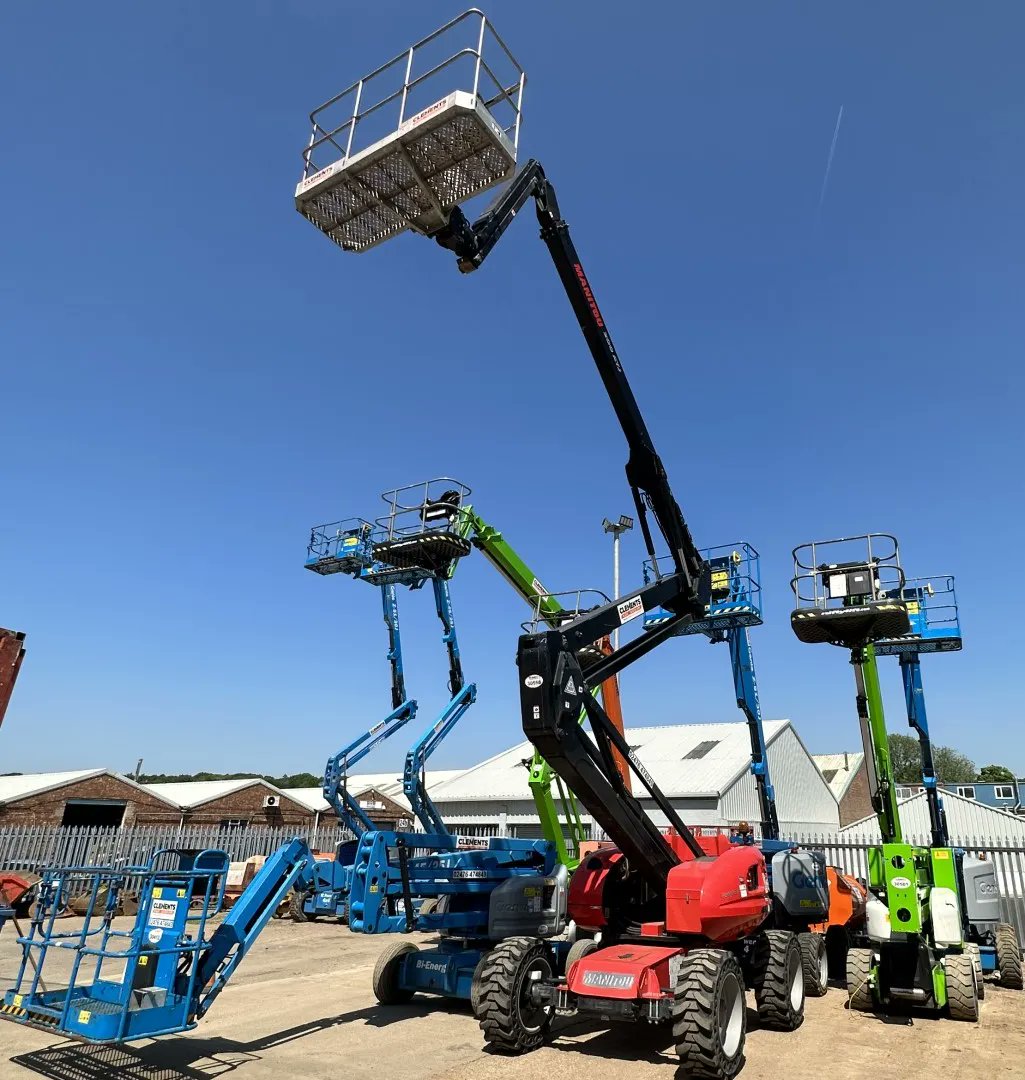 Do you operate one of these types of #cherrypickers and #boomlifts and want to get #ipaf #qualified to use them for #safely for site work? We've got a few remaining @IPAForg training spaces left for June so dont delay, get booked in today by calling the team on 02476 4748 49.