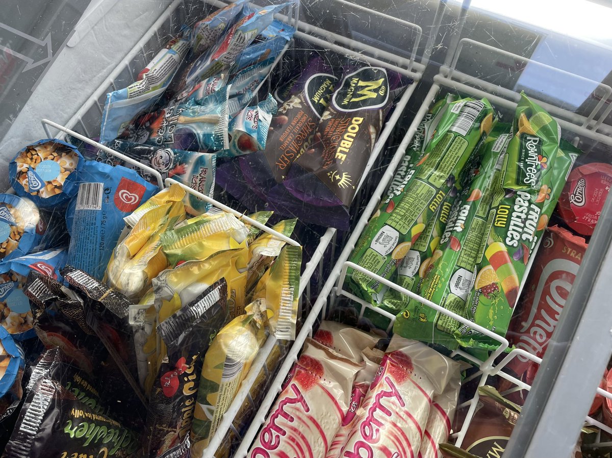 memobeachpt tweet media