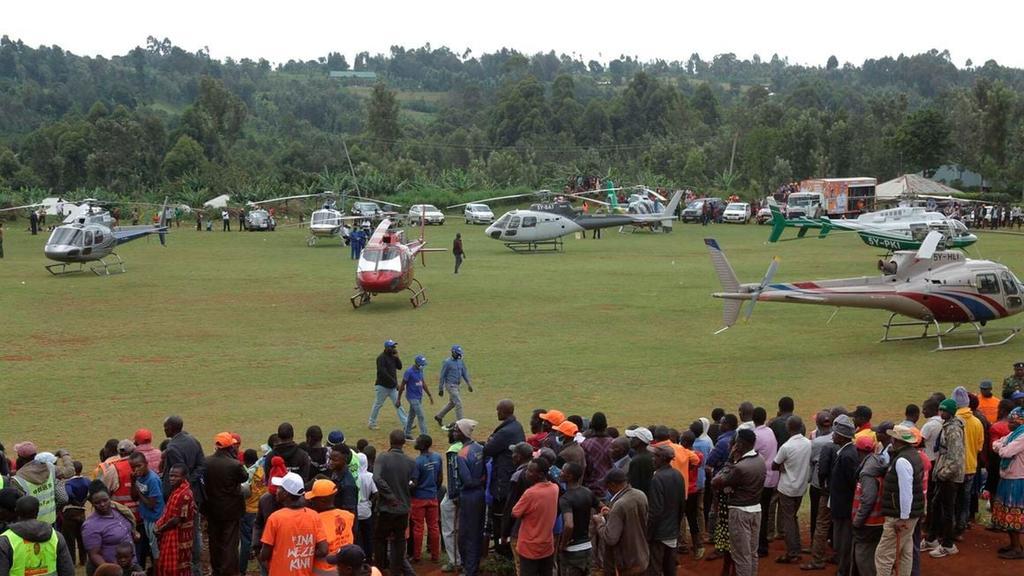 Tax eaters arriving in Embu for the #MadarakaDay Celebration.
