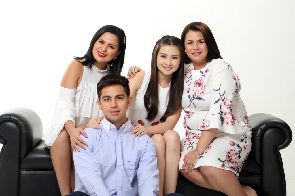 M18Lalalalisa's tweet photo. Bagay talaga kay crush ag hair nya ☺️💜ganda 🥰
#BarbieForteza 
#derbie 
#IChooseBarDa https://t.co/9KEt6jhkdJ