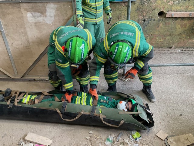 London Ambulance Service tweet media