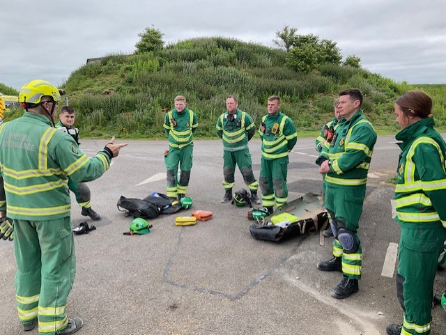 London Ambulance Service (@ldn_ambulance) on Twitter photo A few more action shots from the <a href="/LAS_HART/">London Ambulance Service HART</a> <a href="/EastEnglandAmb/">EEAST Ambulance Service</a> urban search and rescue training 👇📸
The team were practising the treatment and rescue of patients from collapsed buildings #TeamLAS A few more action shots from the <a href="/LAS_HART/">London Ambulance Service HART</a> <a href="/EastEnglandAmb/">EEAST Ambulance Service</a> urban search and rescue training 👇📸
The team were practising the treatment and rescue of patients from collapsed buildings #TeamLAS