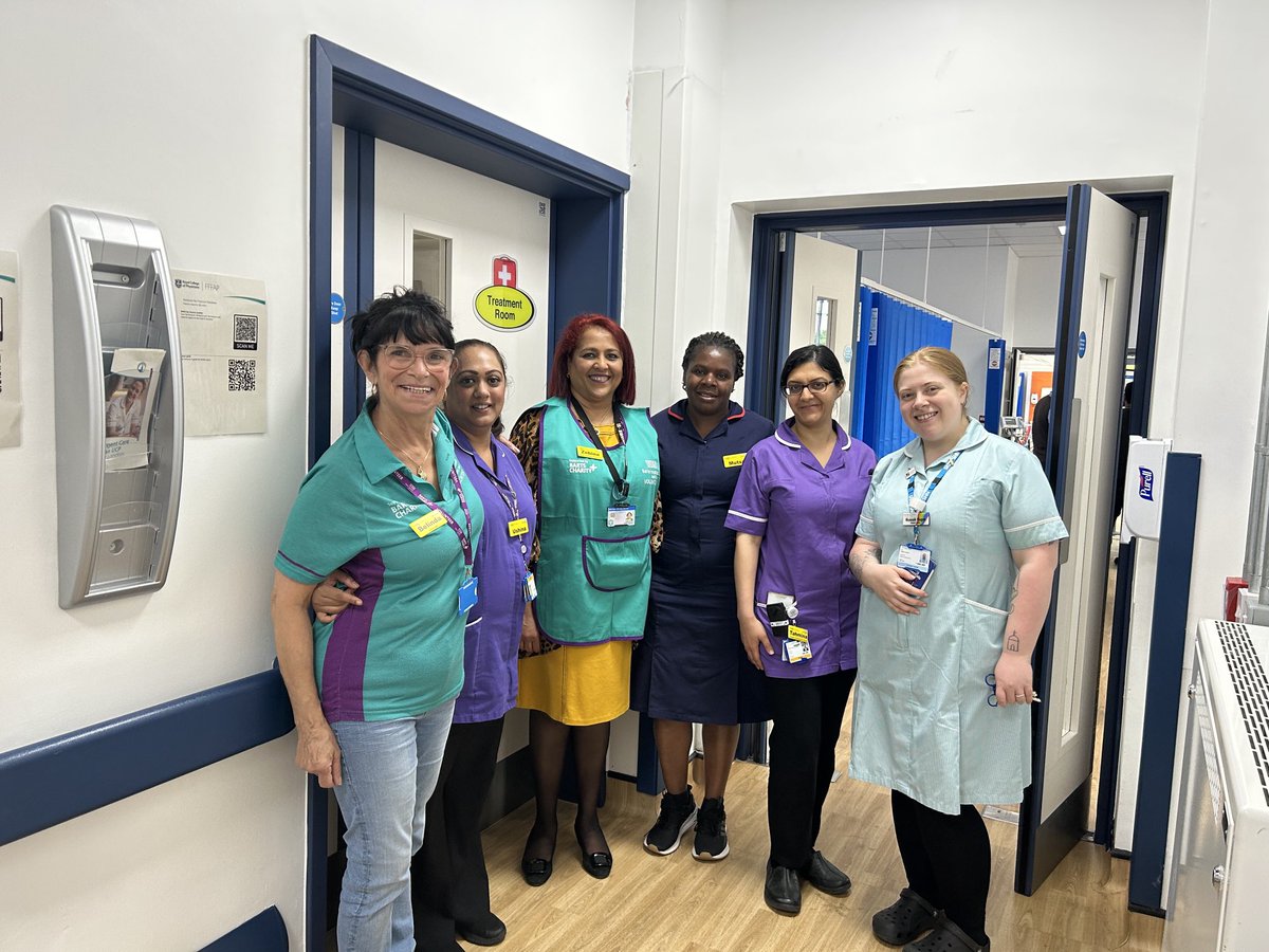 Nancy Whiskin (@whiskers2108) on Twitter photo #VolunteersWeek23 and we start our roadshows โฆ@WhippsCrossHospโฉ โฆ<a href="/ratansiz/">๐Zebina Ratansi, MBE, RN๐</a>โฉ our ๐คฉ DON back to the floor today supporting and recognising the important contribution our volunteers make to #patient-staff-experience. Please join us for fun and cake in the canteen #VolunteersWeek23 and we start our roadshows โฆ@WhippsCrossHospโฉ โฆ<a href="/ratansiz/">๐Zebina Ratansi, MBE, RN๐</a>โฉ our ๐คฉ DON back to the floor today supporting and recognising the important contribution our volunteers make to #patient-staff-experience. Please join us for fun and cake in the canteen