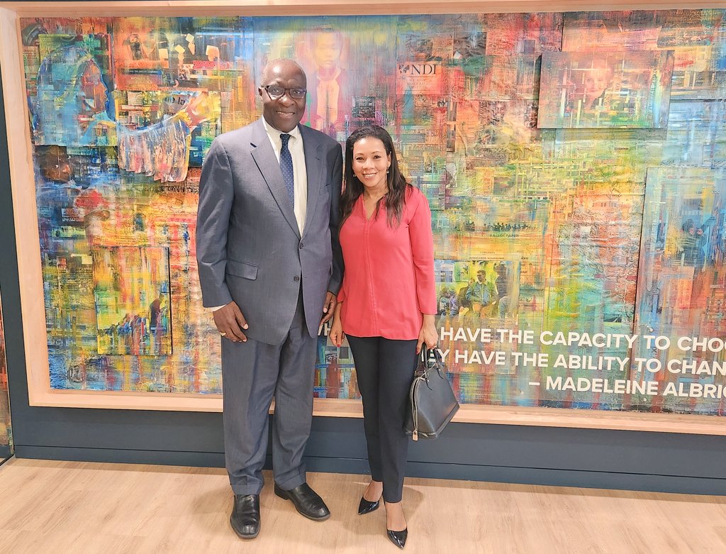 What a pleasure to catch up with @ChrisFomunyoh at @NDI headquarters yesterday!  Always such passionate conversations about the continent and especially about Cameroon. #Team237 a les gens!