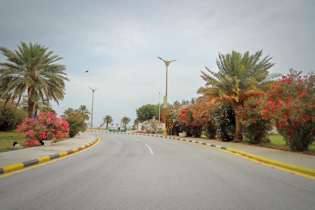 RasTanura_mun's tweet photo. إجازة نهاية أسبوع سعيدة..
نتمناها لكم #بلدية_راس_تنورة 
كورنيش محافظة رأس تنورة https://t.co/nT4DDAEy1N