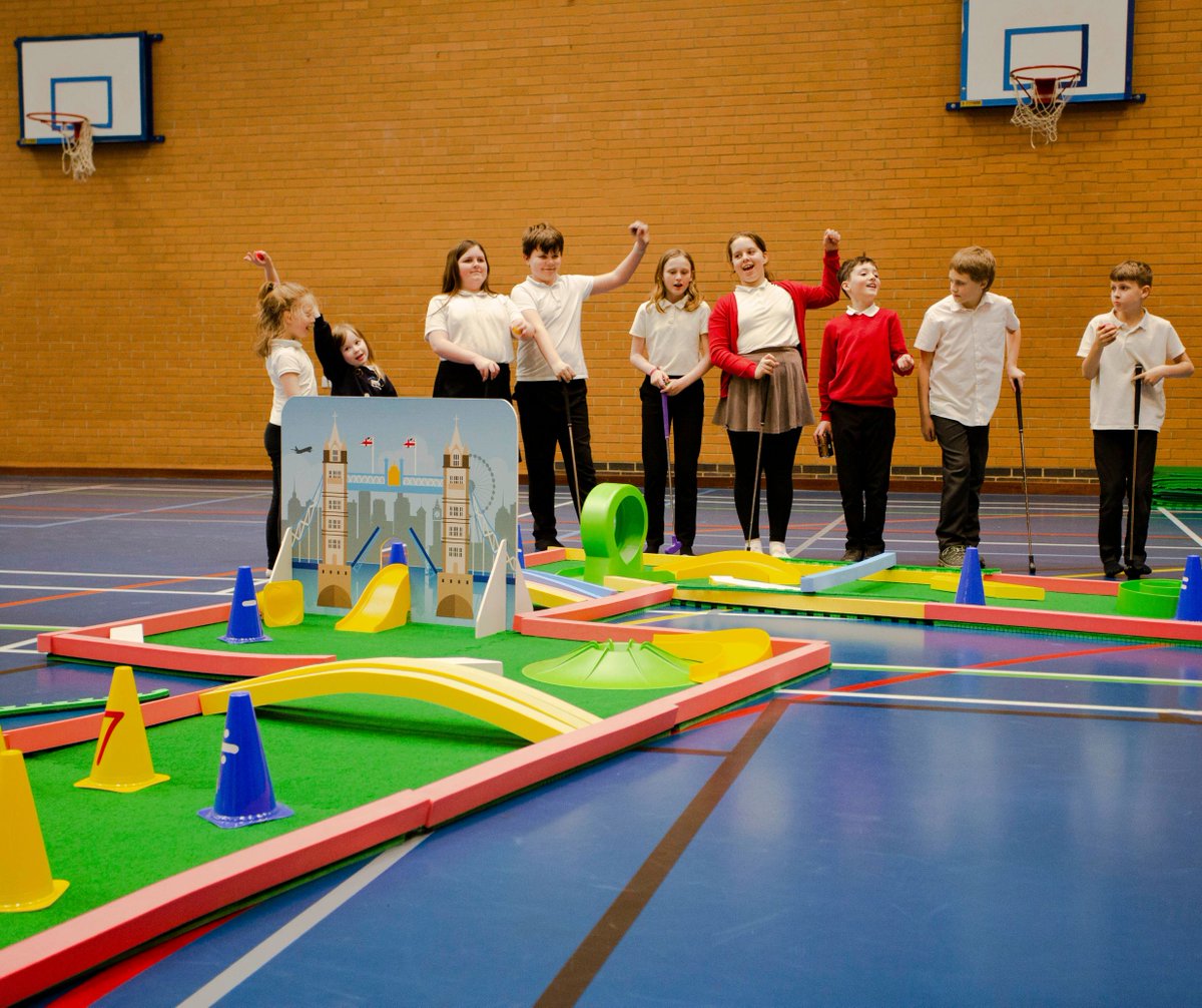 putterfingers's tweet image. 🌍👧👦 Celebrate International Children's Day with Mini Golf! 🏌️‍♂️🎉
 Let's celebrate the joy and wonder that children bring to our lives. And what better way to mark this day than by hitting the course for some exciting Mini Golf action? ⛳️
#InternationalChildrensDay #MiniGolfFun