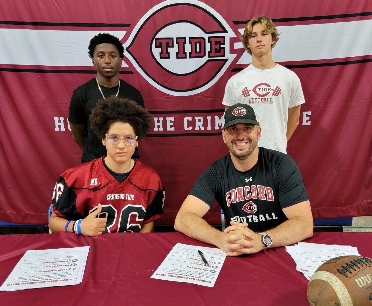 CHSQBClub's tweet photo. Some shots from our “8th Grade Signing Day.” Tide Football welcomes our newest class to the family. Big thank you to seniors Elia Bahuma and Conner Hughes for officially making these guys part of our team. #chsfootball2023🏈 #signingday2023 #tidefootball🏈 (1of2) https://t.co/rJdq1qtrTi