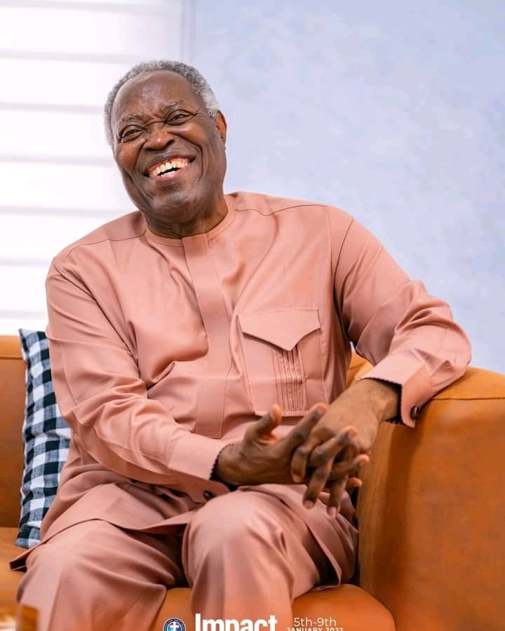Baba will be 82 years this month. 
Drop a picture of him smiling and say a word of prayer for him, his family and his ministry. 
#DLConversations