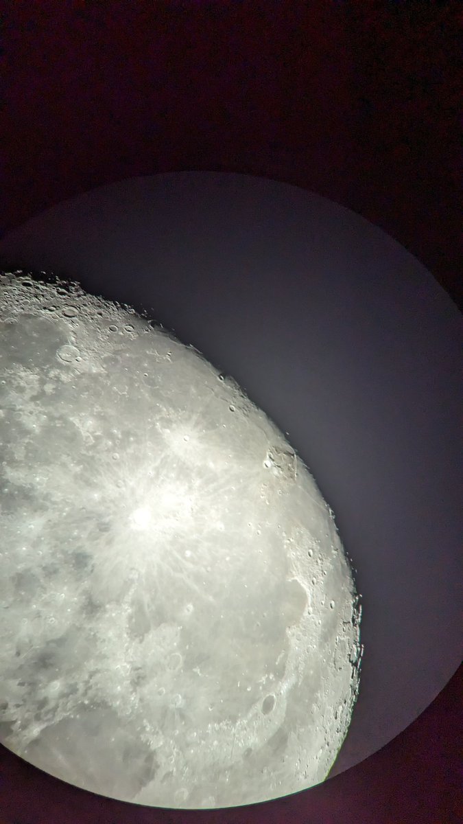 AstroPrinter's tweet image. Took a quick look at the moon last night through my telescope. , Nice view