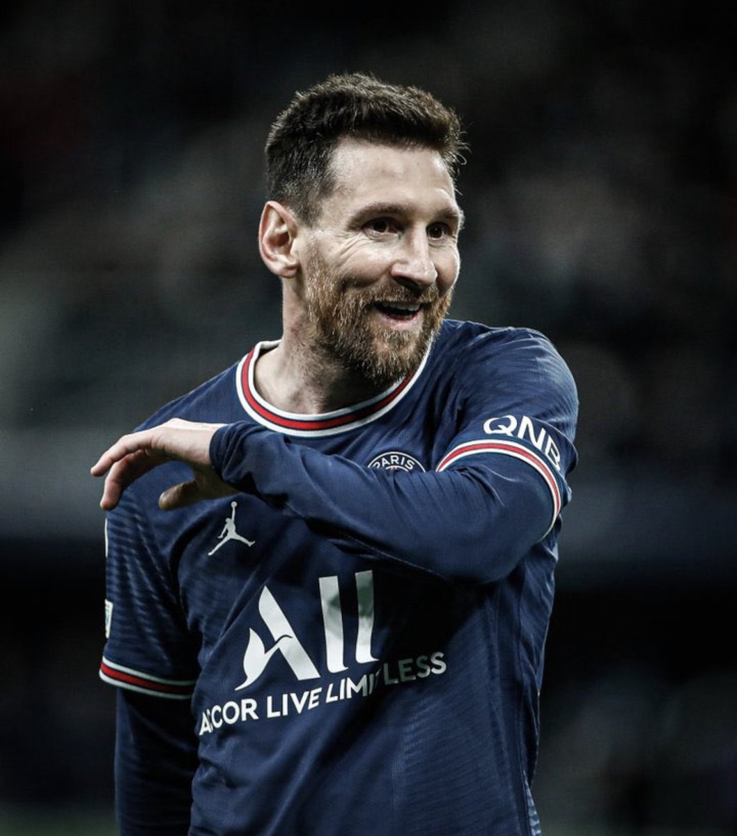 🚨 PSG manager Christophe Galtier has just confirmed that Leo Messi will leave PSG at the end of the season.

“I had a privilege of coaching the best player in the history of football. It will be Leo’s last match at the Parc des Princes against Clermont”.