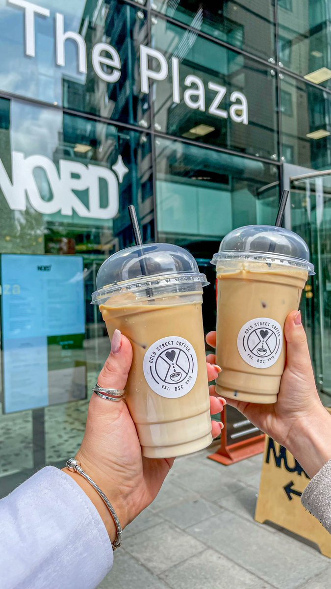 How is it June already?!? Start summer the right way by sipping on some Iced Latte and Iced Tea 😋☀️