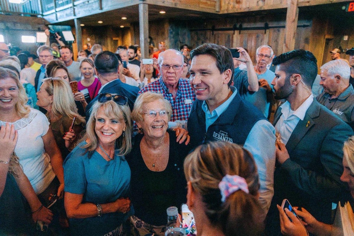 Ron DeSantis tweet media
