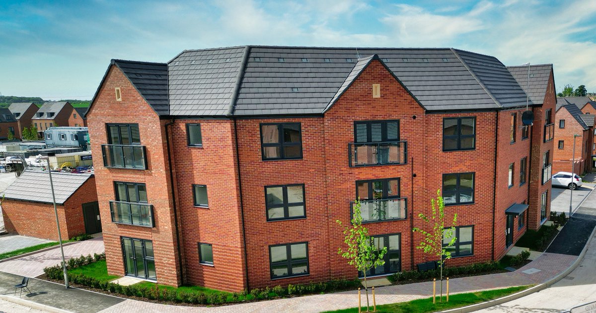 Discover our fantastic one and two bedroom apartments for shared ownership at Box Crescent - part of the new Linmere development on the outskirts of Houghton Regis.
🏘️ Prices start from just £78,000 for a 40% share

#sharedownership #onebed #twobed #newhomes #homesforsale