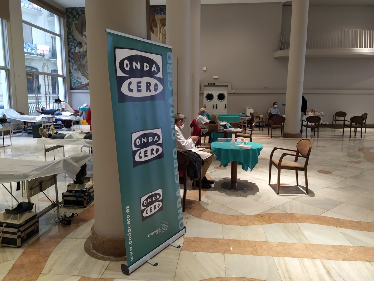 GVAdonasang's tweet photo. 📋La XII Marató de Donació de Sang @OCRValencia espera aconseguir l'afluència de més de 180 voluntaris 🔗https://t.co/0Iydf4omfE
👉T'esperem, hui #1Juny, de 16:00 a 21:00 hores en @AteneoValencia. https://t.co/5JqYsNrmlI
