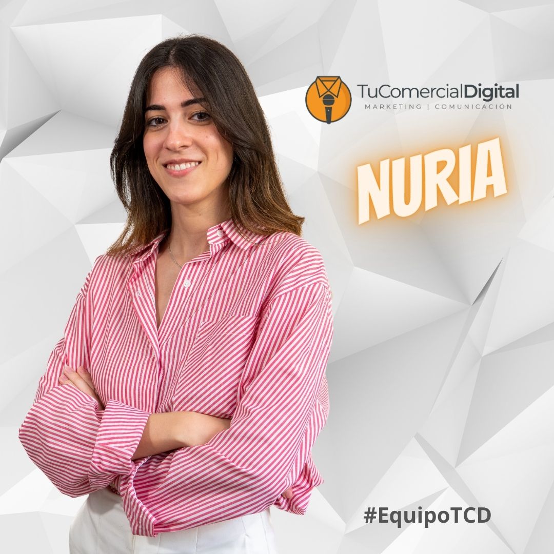 tu_comercial's tweet photo. ¡Damos la bienvenida a Nuria! Nuestro nuevo fichaje en el área de Social Media. 
👩💻 Ella dará rienda suelta a su creatividad y haremos brillar a nuestras marcas en el mundo digital. 🚀

#equipo #marketingdigital #rrss https://t.co/wK8fXRQ55s