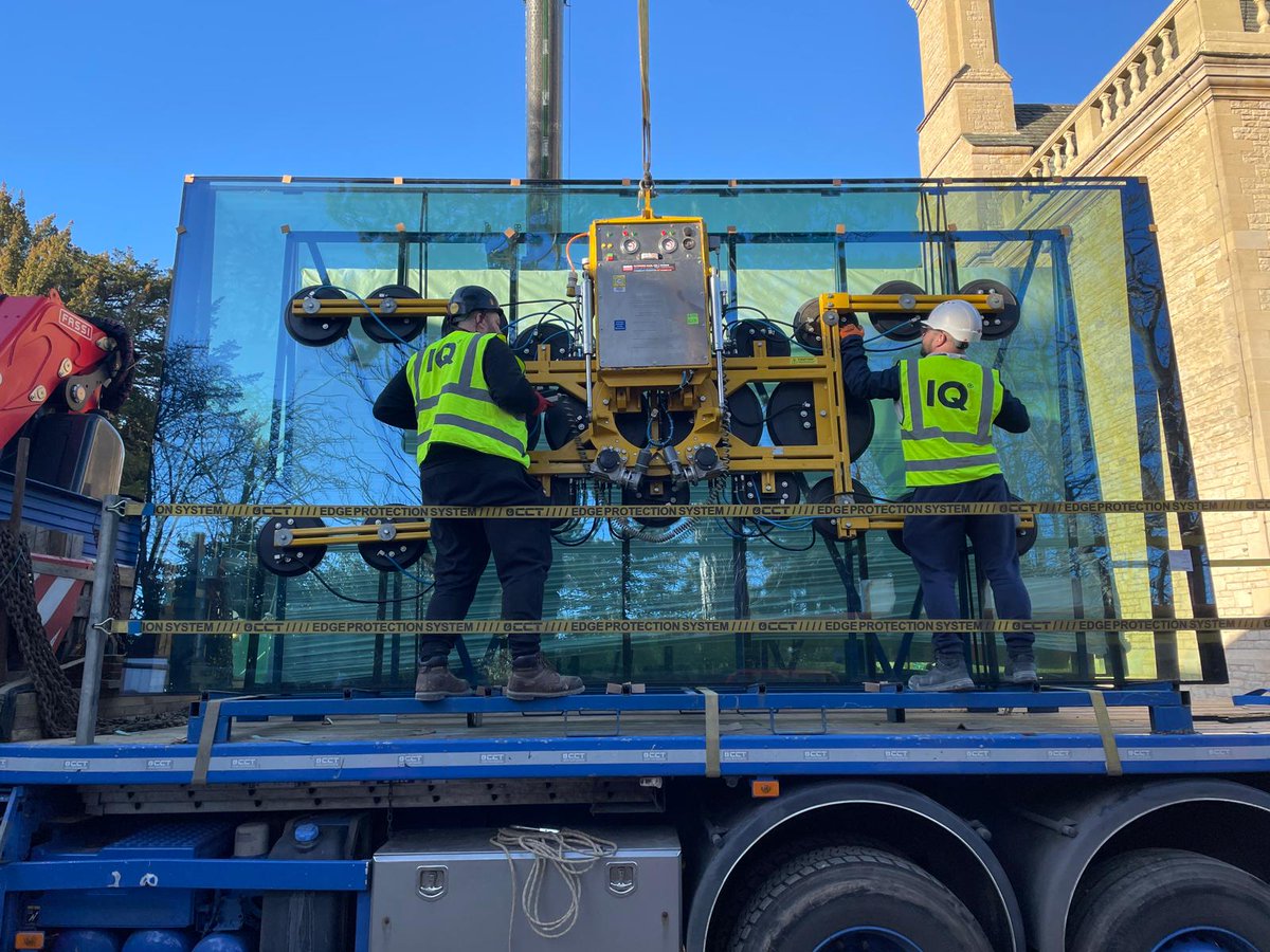 IQ Projects are on site with Rhodes House apart of the Oxford university family, in a major £37m redevelopment, discover more > iqprojectsuk.com/technical-glaz…

#oxford #oxforduni #rhodeshouse #structuralglazing #glazing #listedbuilding #rhodestrust #bespokeglazing