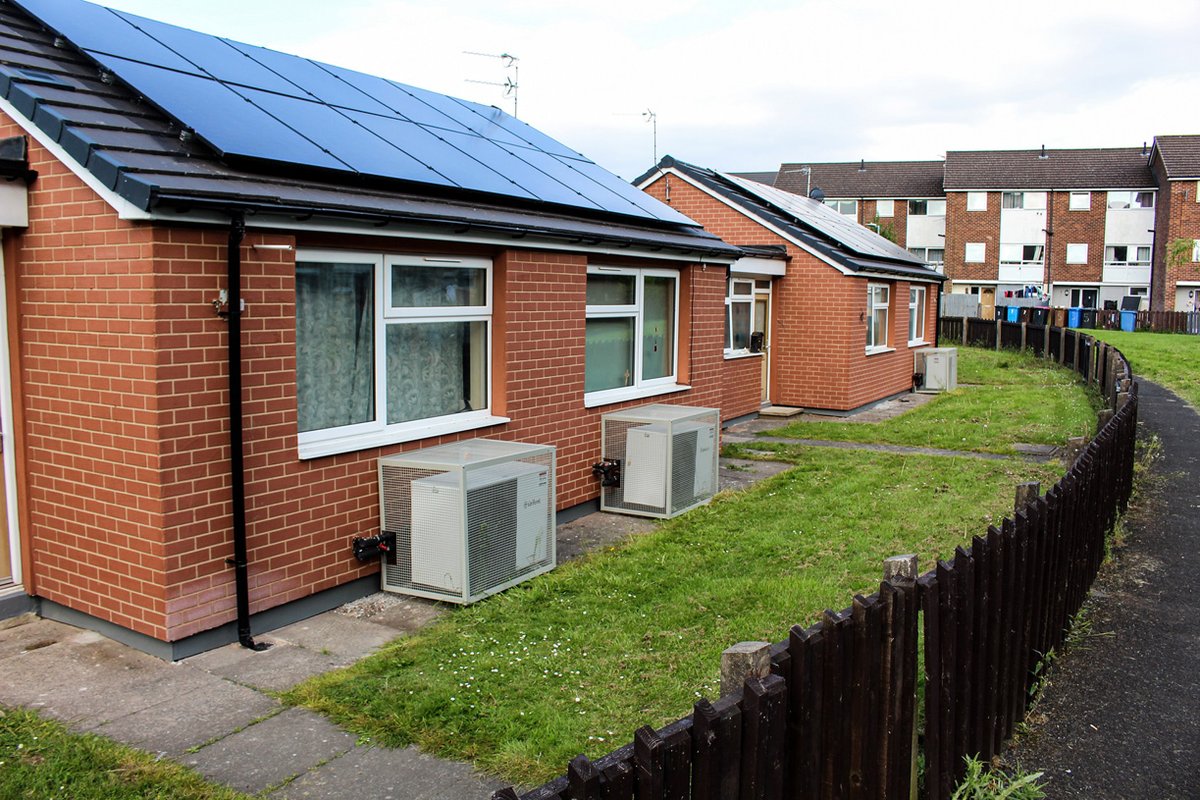LABMmag's tweet photo. .@NetZeroCollect has been awarded a place on the seven-year, £1.5bn Greener Futures Partnership decarbonisation delivery framework, recently launched by @pretium_1 and @GreenerFutures_.
https://t.co/01slD3x1JH
#frameworkappointment #socialhousing #decarbonisation #frameworks https://t.co/3kZMfhhPCB