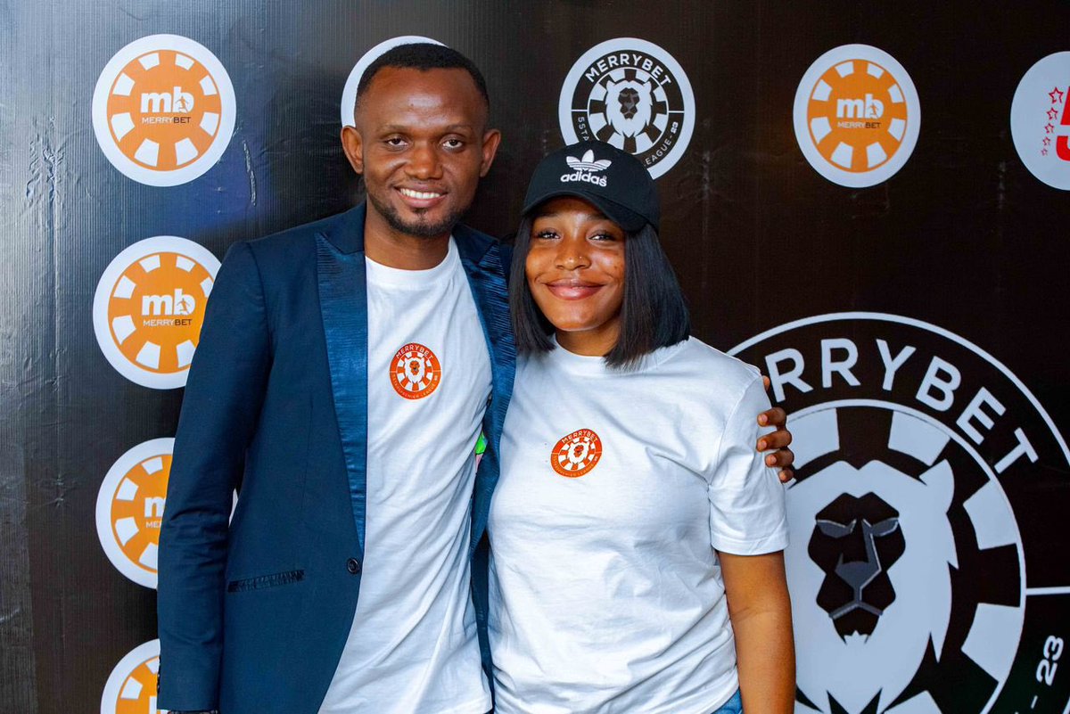Welcome to the 5STAR Season 
⭐️ ⭐️⭐️⭐️⭐️
Indeed T E A M work makes the D R E A M work !! 🤩

We can’t wait to kick-off the season in grand style 😎
Stay glued...where champions play !!⚽️🧡

#team #grassroots #pressconference #abuja #football #5starsfootball #MB5SPL #merrybet