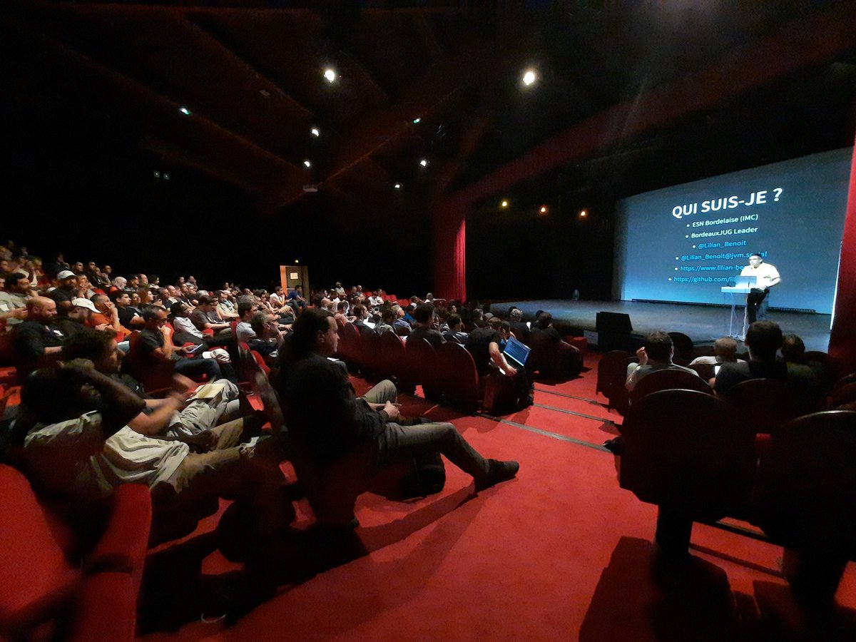 __sunix_'s tweet image. On reprend au #javaday @parisjug avec @Lilian_Benoit: CRaC vs GraalVM