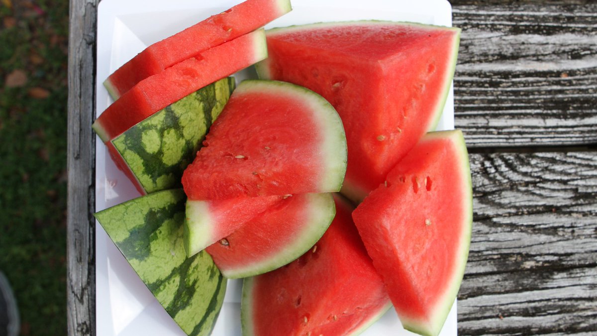 Florida watermelon is in season! What do you love about it? 

bit.ly/FloridaWaterme…

#freshfromflorida #floridaagriculture #watermelon
#floridawatermelon #watermelonrecipes