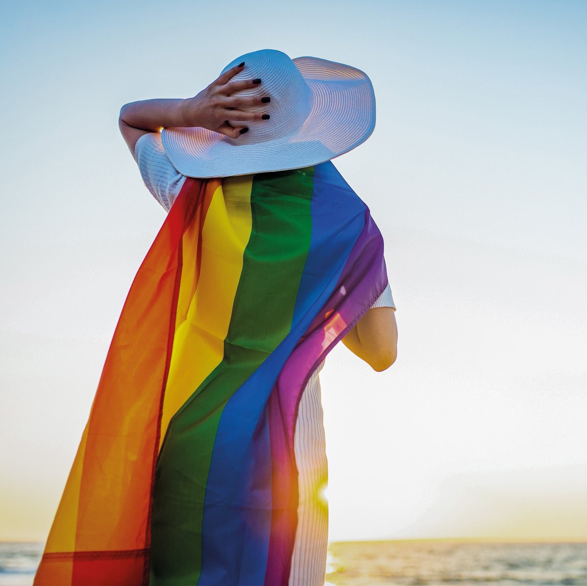 Wir, „Das Donners Team“, freuen uns täglich auf unser buntes, vielfältiges und abwechslungsreiches Gäste-Klientel. 💙🏳️‍🌈
.
#lgbtq #humanrights #inclusion #diversity #equality #cuxhaven #bestwestern #WhereverLoveTakesYou #BestWesternIsThere  #donnershotel #donnersrestaurant