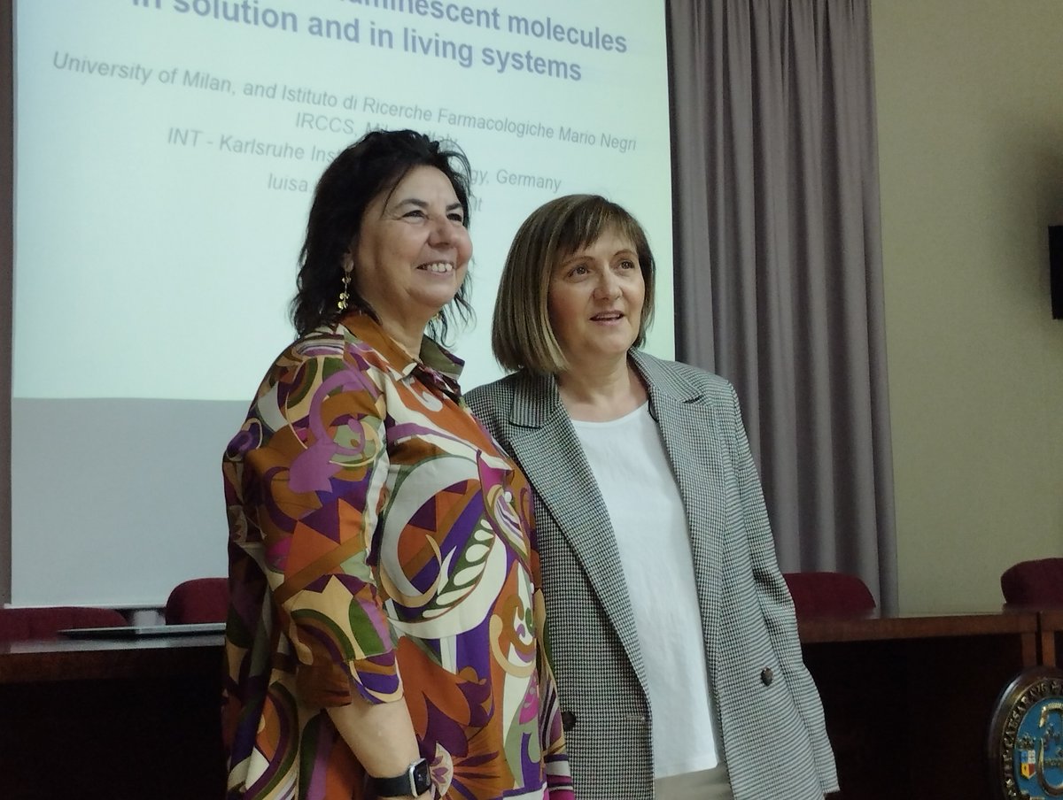 It has been a great pleasure to have Dr Luisa De Cola @LuisaDeCola8 with us at the ISQCH seminar series 2022-2023. 
She share with us her amazing work entiteled “Self-assembly of luminescent molecules in solution and in living systems”.

@AragonCsic @Ciencias_Unizar @unizar @CSIC