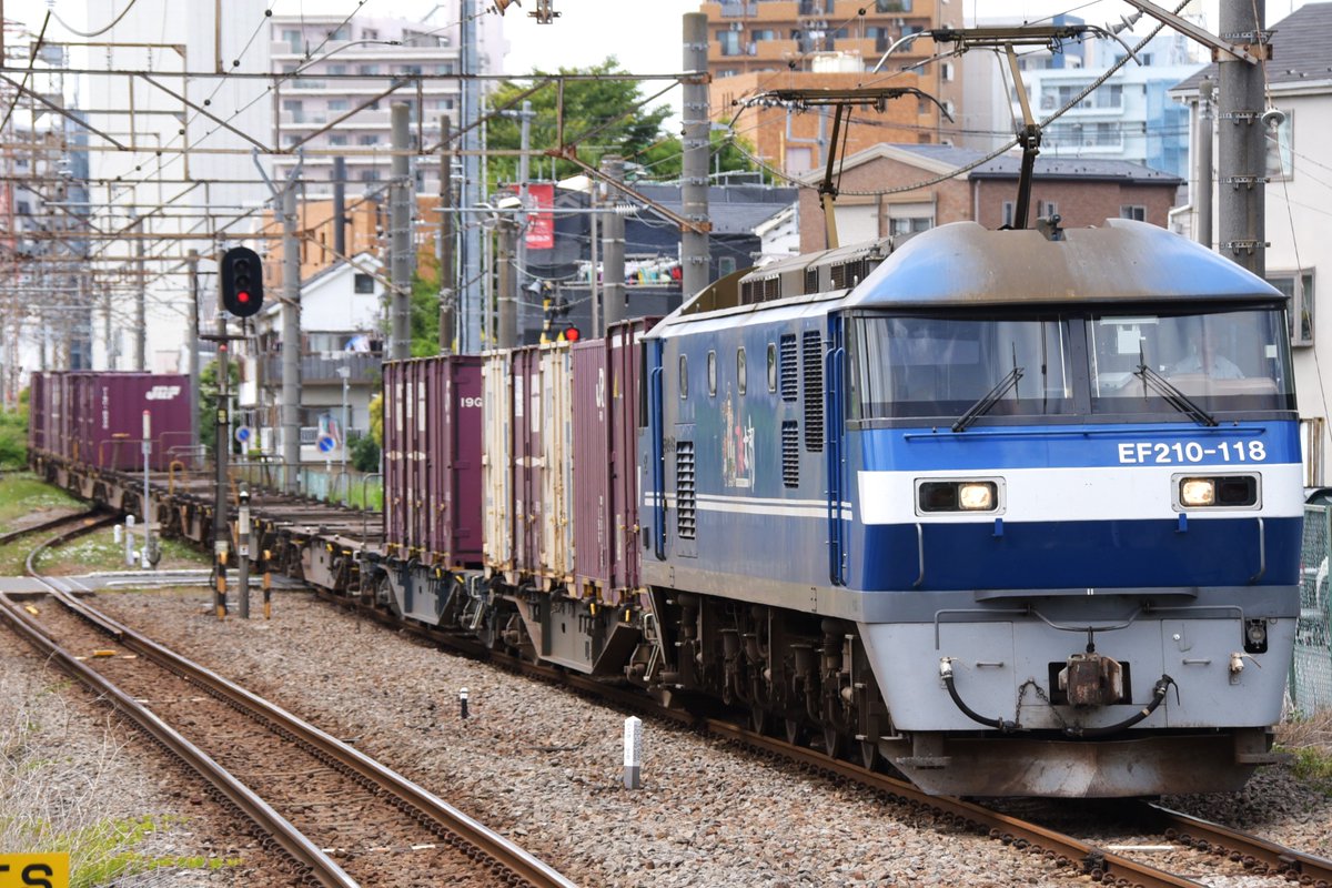 kuhane130's tweet photo. EF210-118+コキ 新鶴見243仕業
列車番号:高速貨物3086ㇾ
撮影日:2023/6/1
画像のコンテナ番号:V19C-8500
   　　　　　　　　  UR19A-1501
                                  UV19A-981
#3086ㇾ #3086ㇾ記録 #EF210 #EF210118 #V19C
#UR19A #UV19A https://t.co/F1TZvZMKxK