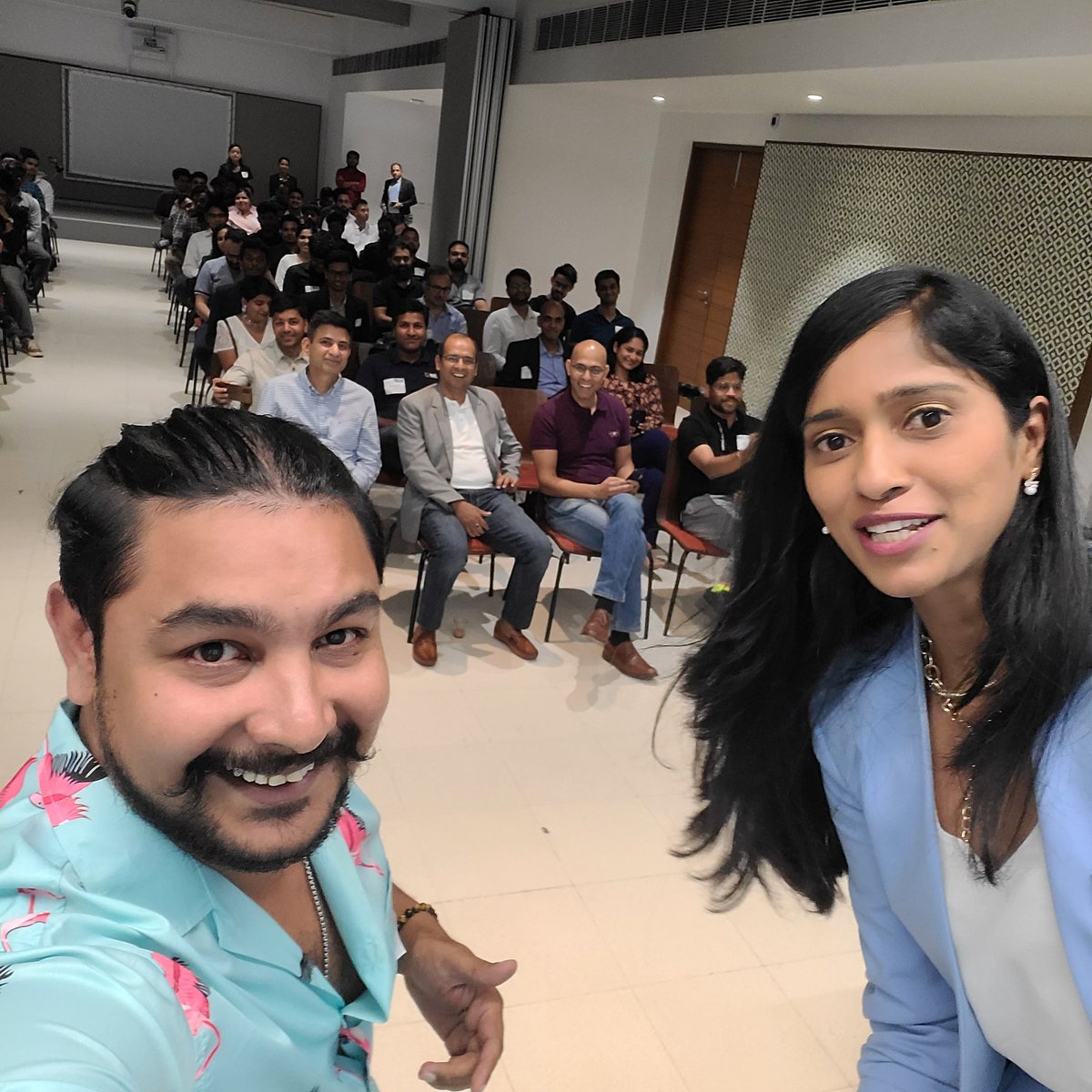 vaibhavvali's tweet photo. Old friends meet at #web3conclave https://t.co/F0sG5E0wcC