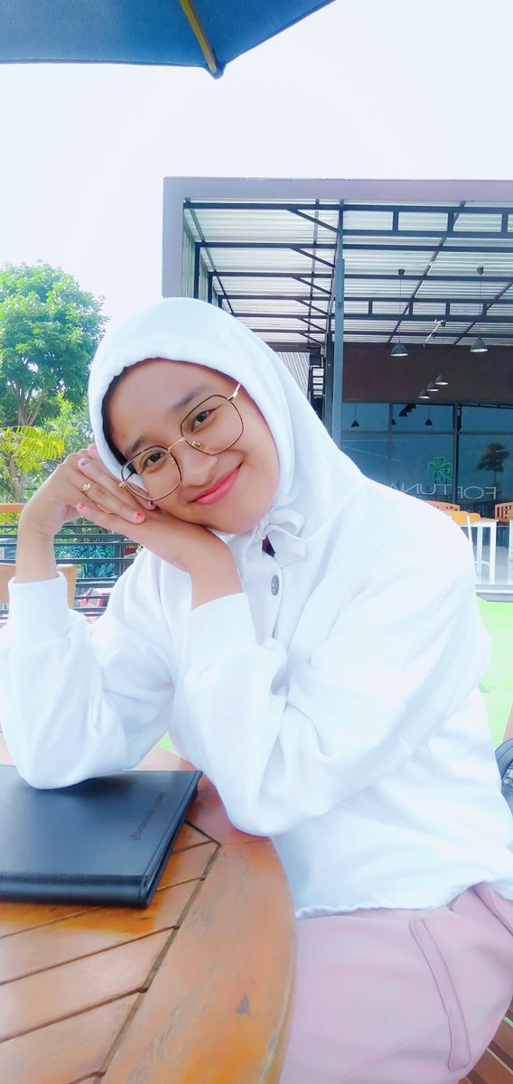 mekaryulia's tweet photo. Dan hari ini bener bener terimakasih
sudah diajak jalan ya sayang
Walaupun singkat, i'm happy 
LoveYou 
#keteppas https://t.co/xRhTzqCnXm