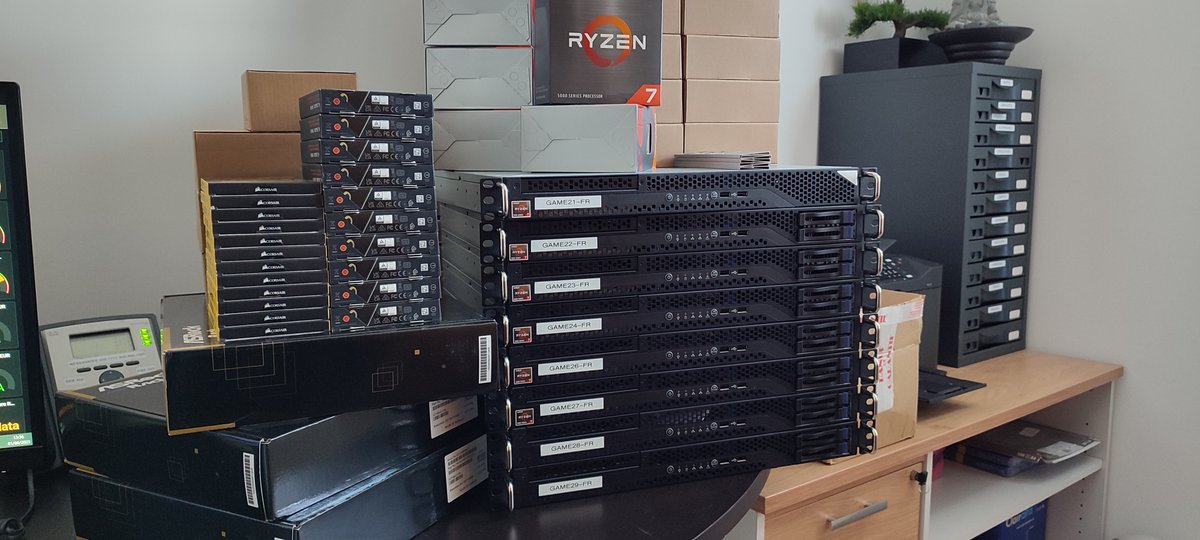 Ils sont enfin arrivés. Nous allons déployer dans les jours à venir de nouveaux serveurs sur la gamme Extrême !
Le support client reste à votre disposition pour toutes questions 😎

Plus d'informations sur notre site : hosterfy.com

#hebergeur #minecraft #gmod #rust