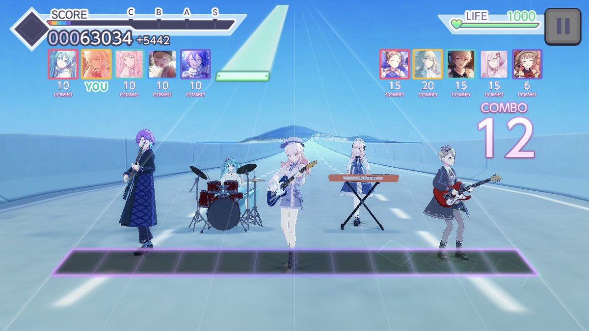 アザ‼️‼️‼️