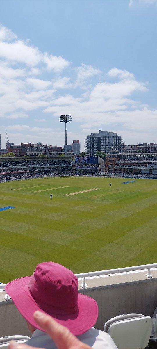 Dan_Whiteway's tweet photo. Summer is here #ENGvIRE https://t.co/QS39uMTBCN