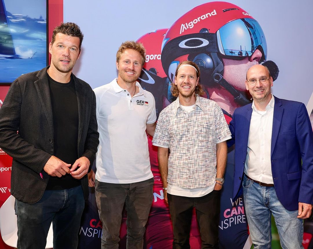 Sebastian Vettel yesterday at the SPOBIS Conference 🥰💜

#SailGP #Vettel #TeamGermany 🇩🇪