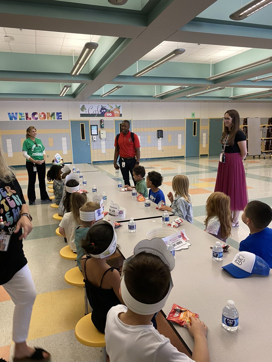 GFESgators's tweet photo. Kinder camp is underway! If you missed it, we will see you at the second session. @D_Flowers3 @sgttxaggie @GATRCounselor @vanderson_mrs https://t.co/9Ku1C63qoS