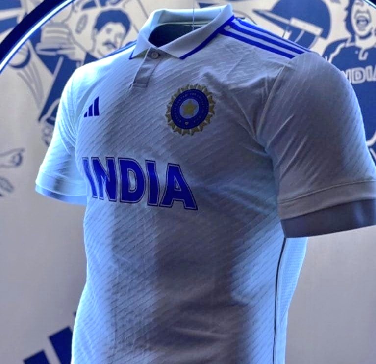 SPORTYVISHAL's tweet photo. Oh man, this is the jersey our boys will wear in the WTC Finals. 

This looks awesome, can't wait to see Captain Rohit Sharma in this new jersey. https://t.co/XteMB771JU