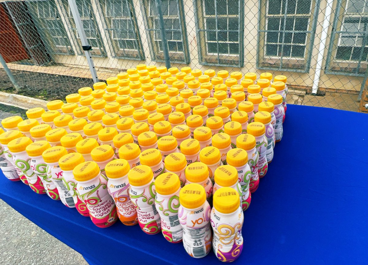 [JUST IN📣] The WCDoA celebrated #WorldMilkDay at JJ Rhode Primary School. Learners got to learn more about the where milk comes from, benefits of milk &amp; the various products that derive from milk.🐄🥛#DrinkMilk #EnjoyDairy #ForTheLoveOfAgriculture🌱