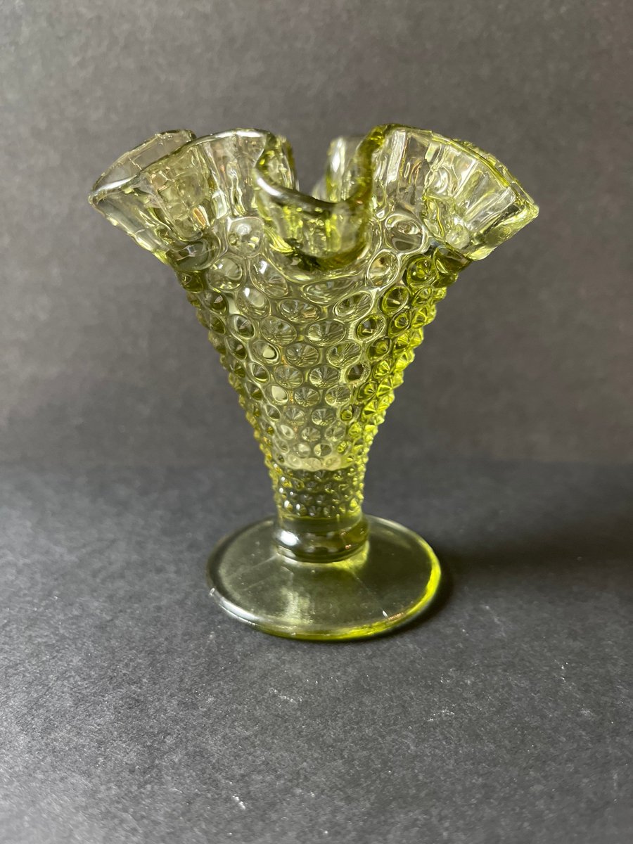 Excited to share the latest addition to my #etsy shop: Vintage Colonial Green Hobnail Double Crimp Ruffle Top Trumpet Bud Vase etsy.me/42mAfNw #green #countryfarmhouse #vintagehobnail #greenhobnail #greenglass #hobnailvase #ruffletopvase #miniglassvase #colesco