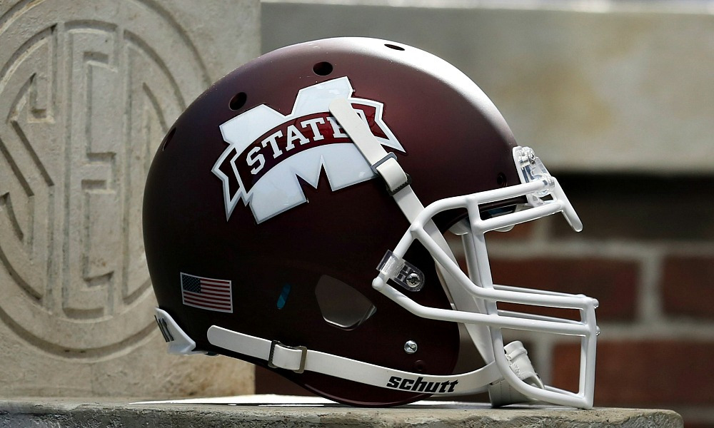 bobounds's tweet photo. Coming up on the #OOBShow
#HailState Insider @ScoutSteveR on the @FarmBureau guest line talking #Bulldogs athletics
Listen Live https://t.co/t5jAb0HFyD
Watch Live https://t.co/ErdCELxTTH https://t.co/tkk3KjLxqR