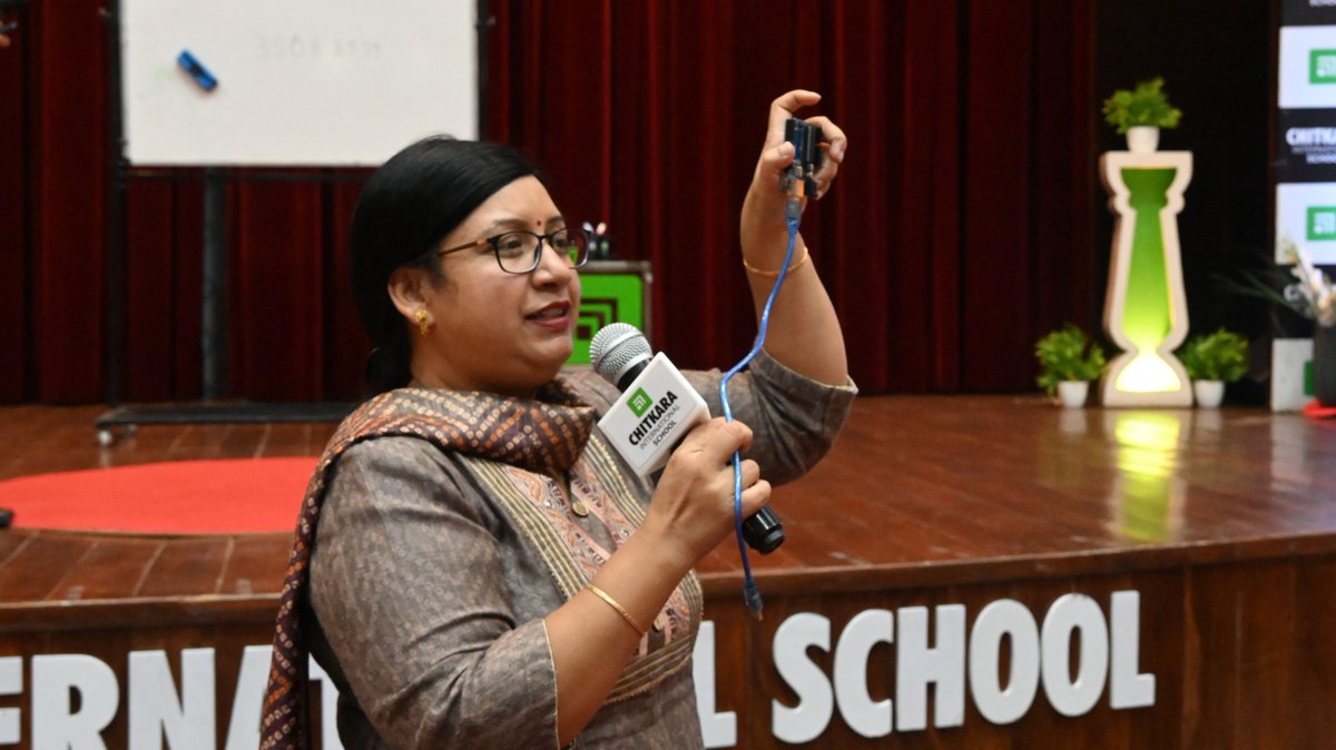 chitkara_school's tweet photo. Chitkara International School conducts a riveting session on Building Digital Readiness using AI under the event Nurturing Excellence in Education: Empowering Teachers through Continuous Professional Development
-
#CIS #ATL #AIsession #teacherstraning #traningsession https://t.co/sHErYUr48E
