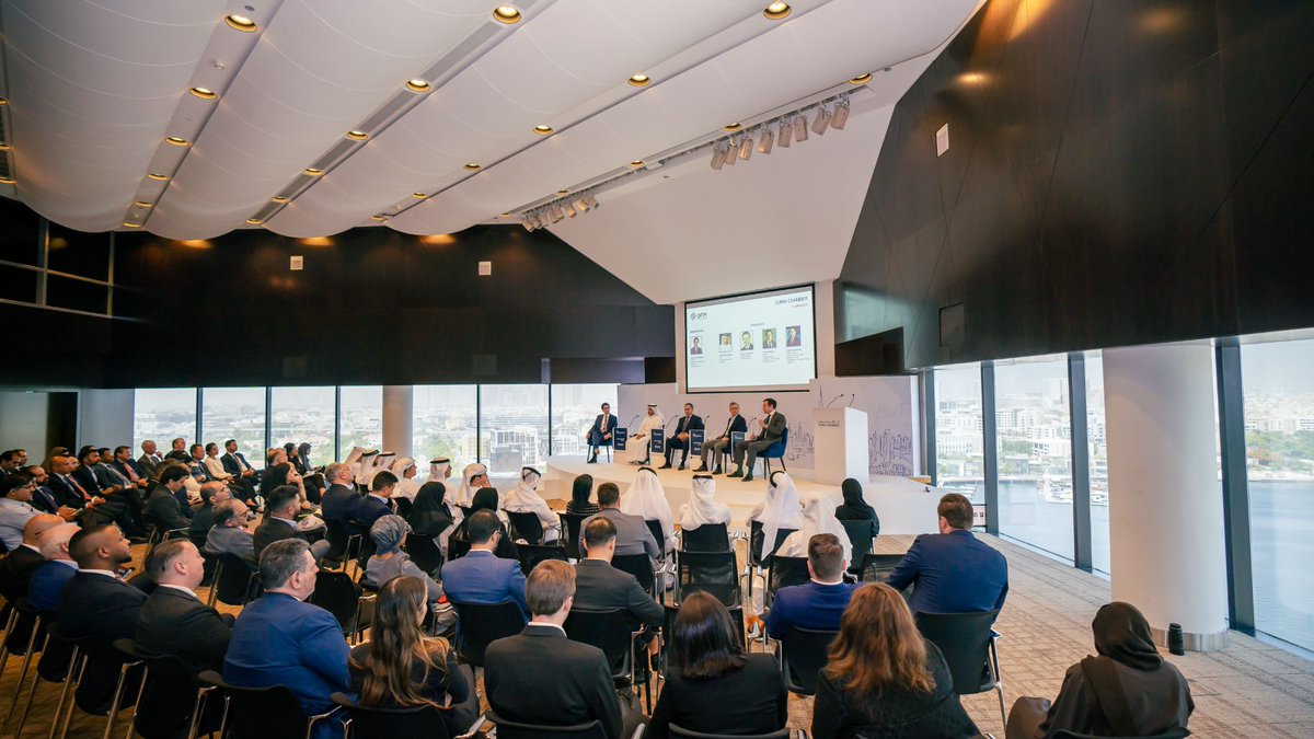 DFMalerts's tweet photo. #DubaiFinancialMarket and @DXBChamberComm successfully kicked off the IPO Accelerator Program with Inaugural Workshop on the 31st May 2023.

This marks a significant milestone in the growth journey of regional private businesses and their potential to list on the local bourse. https://t.co/JK0YpnQdQw