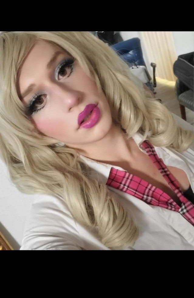 TSVanityPrice's tweet photo. It's finally my favorite month of the year. #HappyPrideMonth it's time to glitter and be gay. Have fun, live free, be proud and over all be safe. #ILOVEYOU all this is gonna be a badass pride month.#PrideMonth2023 #Pride #loveislove #TransRightsAreHumanRights #webelong https://t.co/o3q0tdi2kD