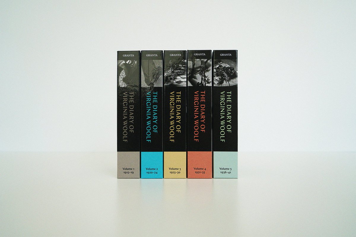 Today we publish THE DIARIES OF VIRGINIA WOOLF in these stunning hardback editions. They each feature a new introduction from: Virginia Nicholson, Adam Phillips, Olivia Laing, Margo Jefferson and Siri Hustvedt

Available to buy now
uk.bookshop.org/p/books/the-di…