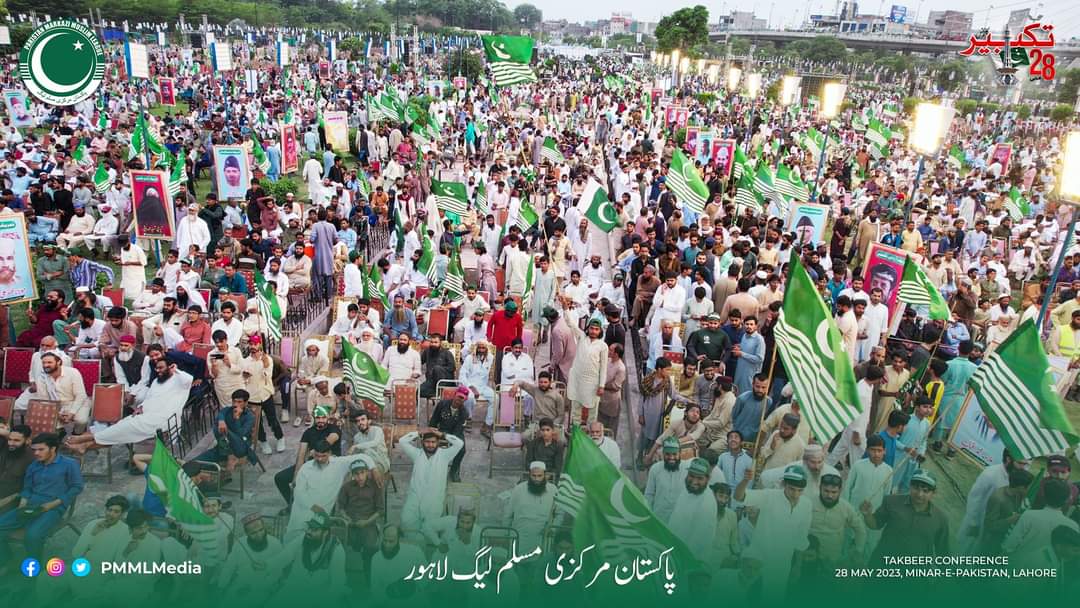 taahaa_'s tweet image. Indeed it was one of biggest shows of Pakistan&apos;s history at Minar E Pakistan 
#TakbeerConferencePMML